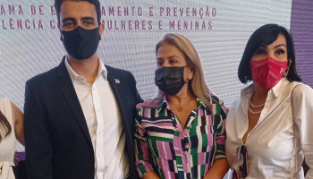 Direto de Maceió Aninha Monteiro dá um flash
